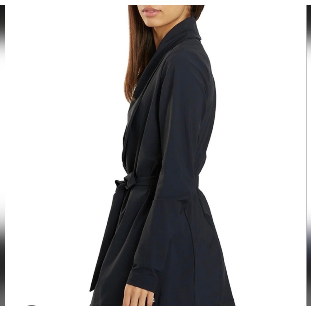 Marika Women's Rory Cardigan med black belted yoga errands jacket